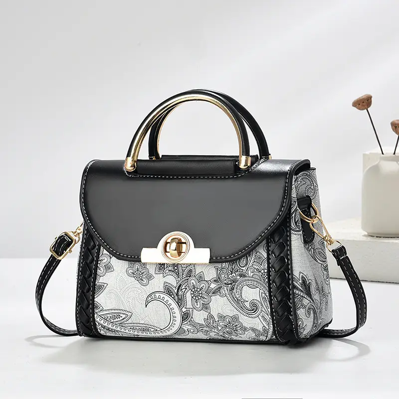 Green Woven Crossbody Bag for Women - Image 9