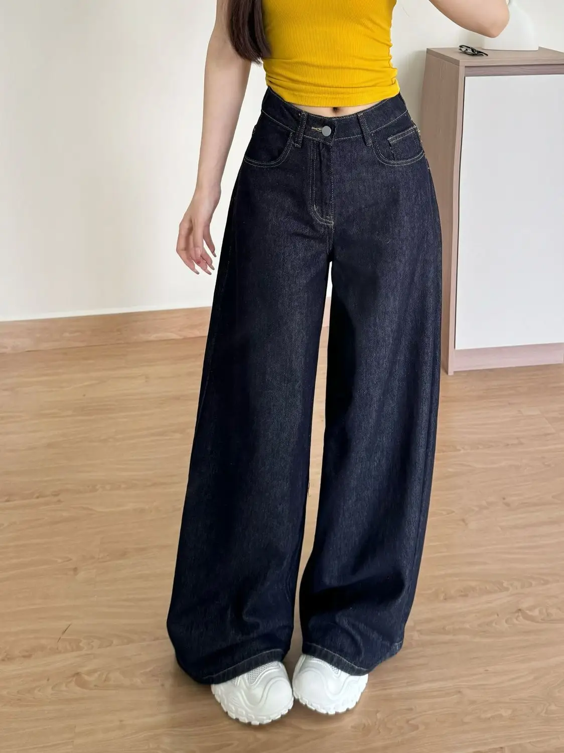 Dark Blue Wide Leg Jeans 2025 High Waist Slimming Drape — feature 10