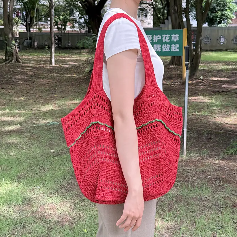 White Knitted Shoulder Bag for Women Beach Resort Style — feature 26
