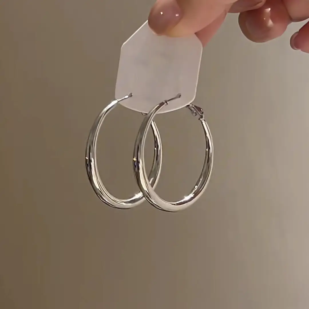 European and American Cross-Border Silver Needle Hoop Earrings, Metal Minimalist Style, Fashionable Versatile Simple Earrings with a Unique Design