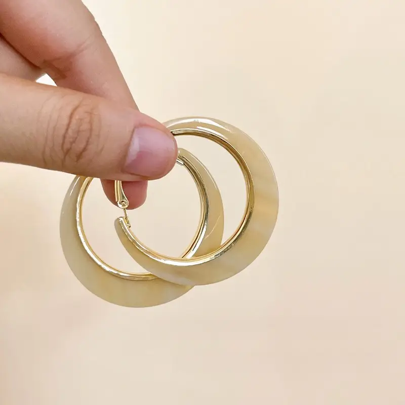 European and American Cross-Border Silver Needle Hoop Earrings, Metal Minimalist Style, Fashionable Versatile Simple Earrings with a Unique Design