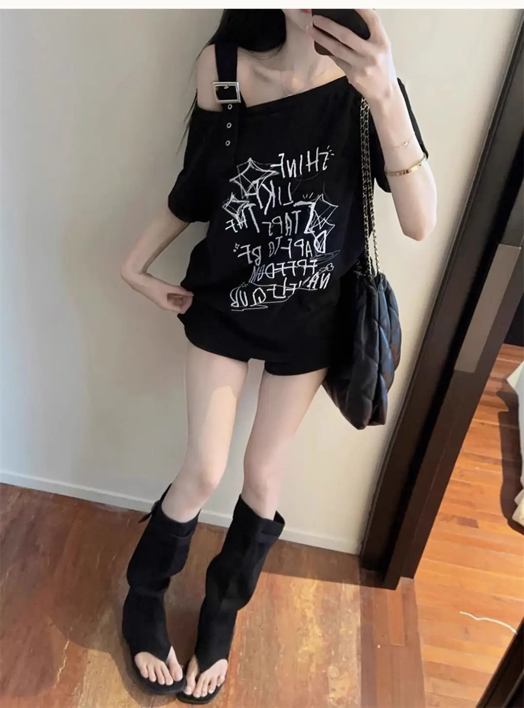 American-Style Hong Kong Fashion Spicy Girl Off-Shoulder Short-Sleeve T-Shirt for Women, Summer Design, Niche Style, Sweet and Cool, Loose Fit, Slimming Top — feature 5