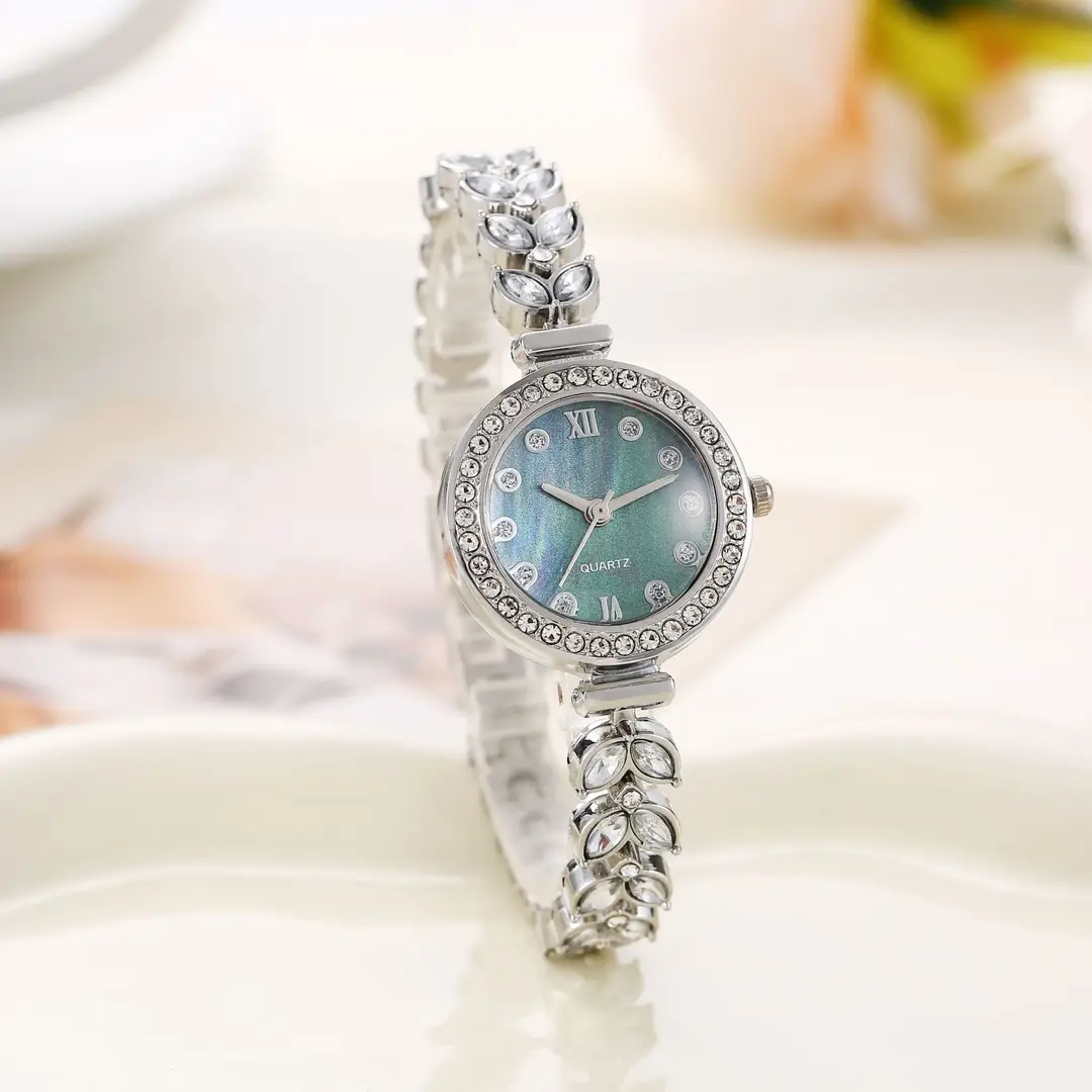 Live-Streamed Hot-Selling Mermaid Watch, Light Luxury, Fashionable, Stylish, and Unique for Women, Niche Girls' New Model Ladies' Watch