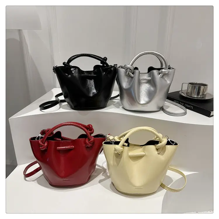 2025 New Crossbody Bag Solid Color Niche Design Women — feature 36