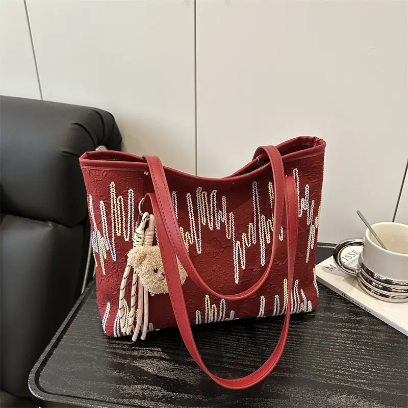 White Embroidered One-Shoulder Tote Bag for Women - Image 8