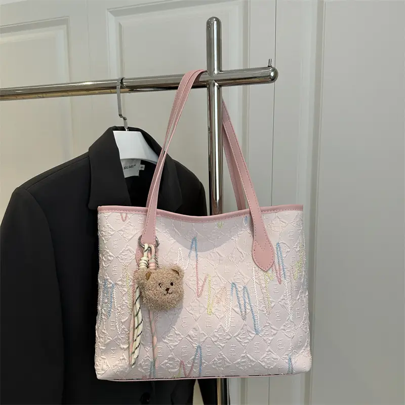 White Embroidered One-Shoulder Tote Bag for Women - Image 9