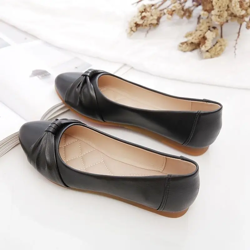 Women's Bow Flat Shoes Black White Casual Slip-On — feature 8