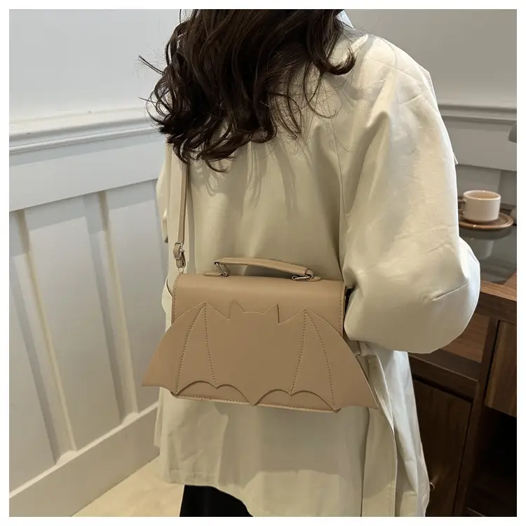 White Handheld Shoulder Bag for Women 2025 — feature 24