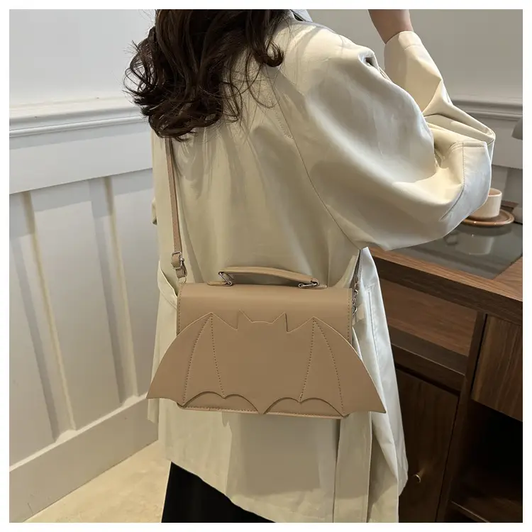 White Handheld Shoulder Bag for Women 2025 — feature 25