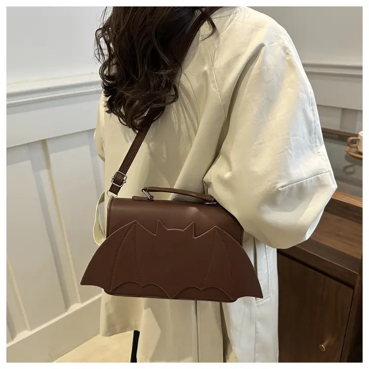 White Handheld Shoulder Bag for Women 2025 — feature 28