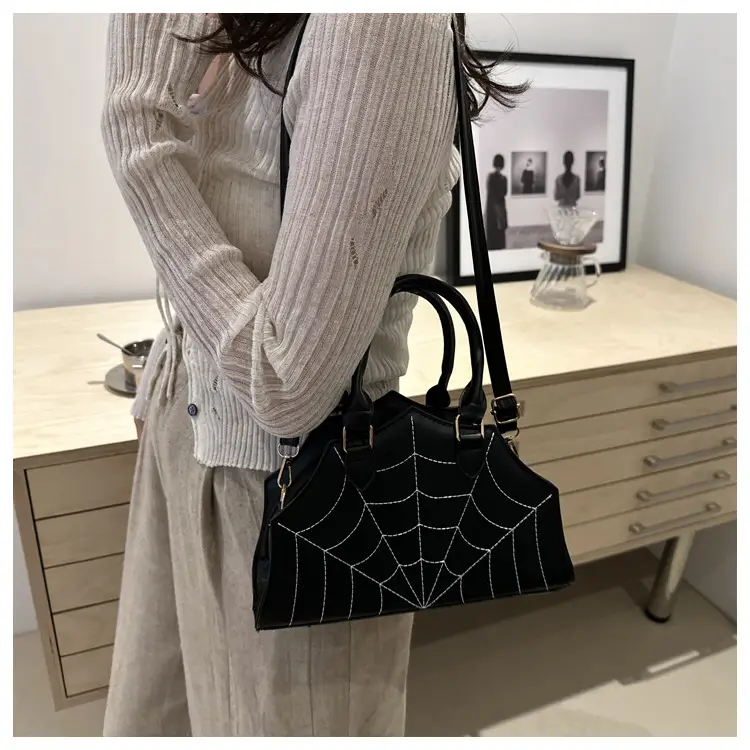 Red Western Style Shoulder Crossbody Bag 2025 — feature 29