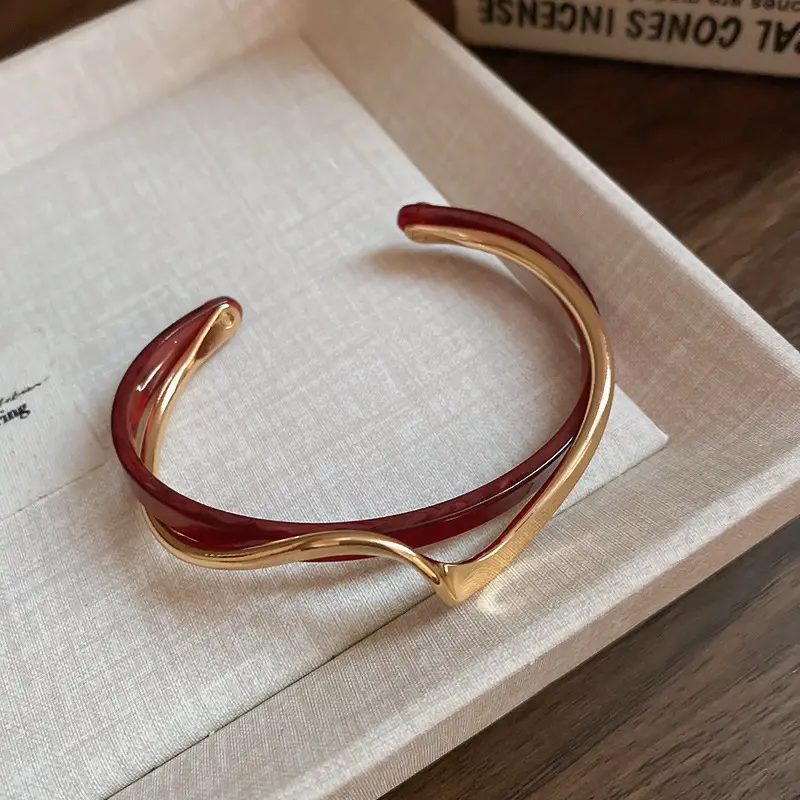 Real Gold Electroplated Geometric Open Bracelet Korean Style Ins Retro Accessible Luxury Bracelet Niche Personalized Design Hand Jewelry for Women