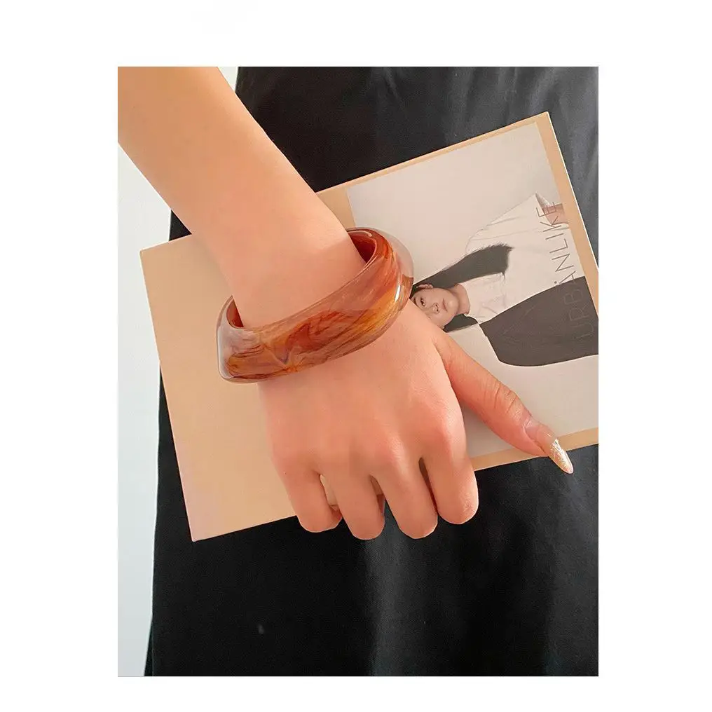 Real Gold Electroplated Geometric Open Bracelet Korean Style Ins Retro Accessible Luxury Bracelet Niche Personalized Design Hand Jewelry for Women