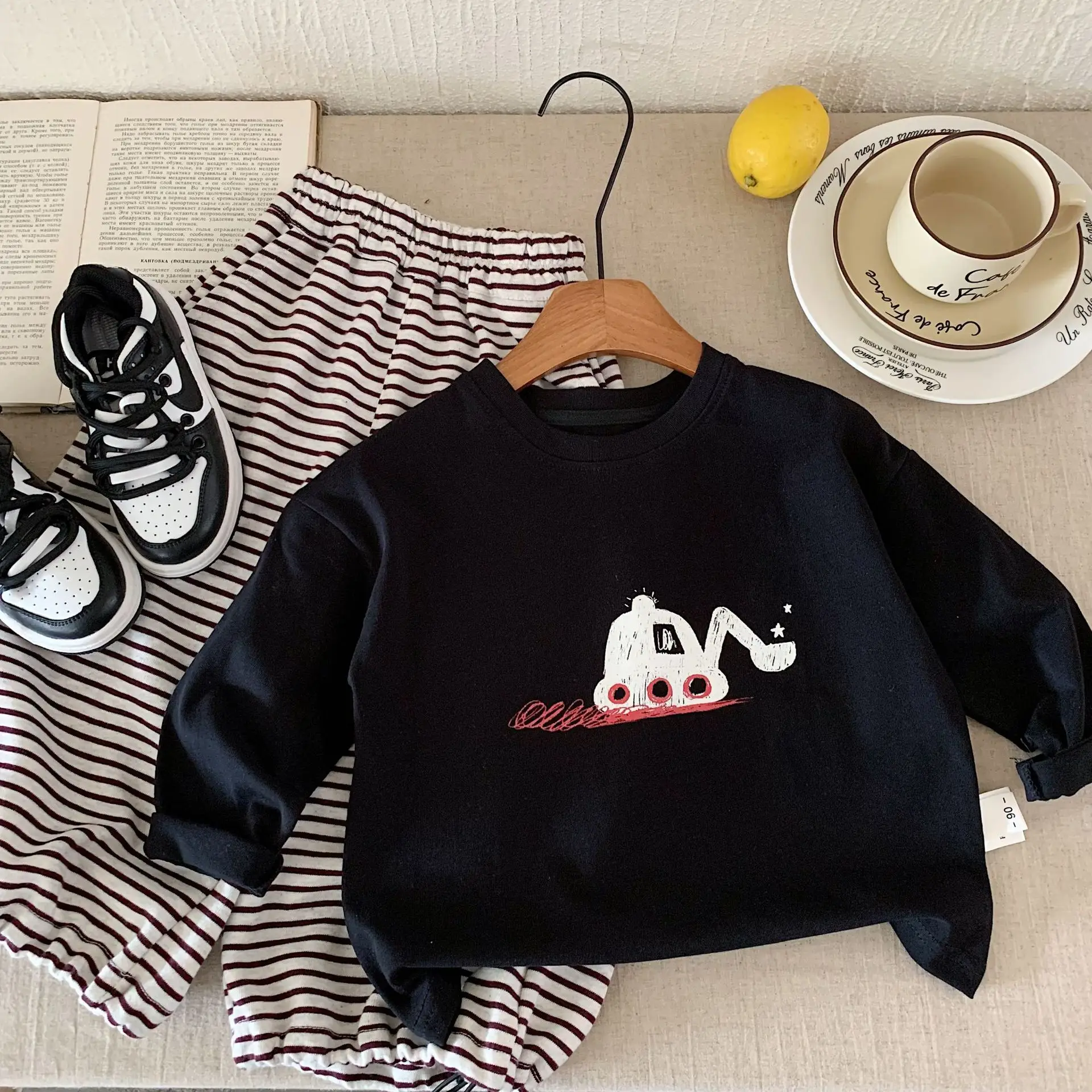 Kids T-Shirt White Black Cartoon Print Korean Style Boys