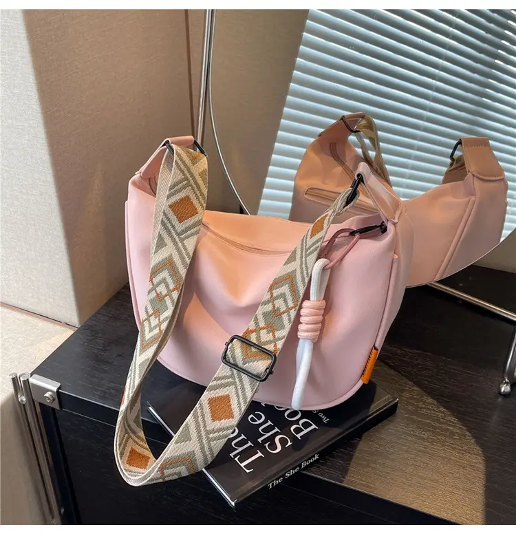 Women Crossbody Nylon Bag White 2025 New Fashion — feature 18