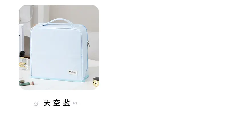 Hello Kitty Makeup Brush Storage Bag Blue Travel — feature 5