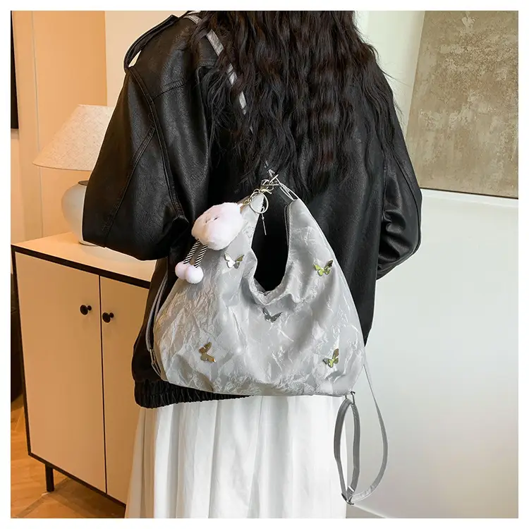 Butterfly Decorative Shoulder Bag 2025 New Fashion — feature 16