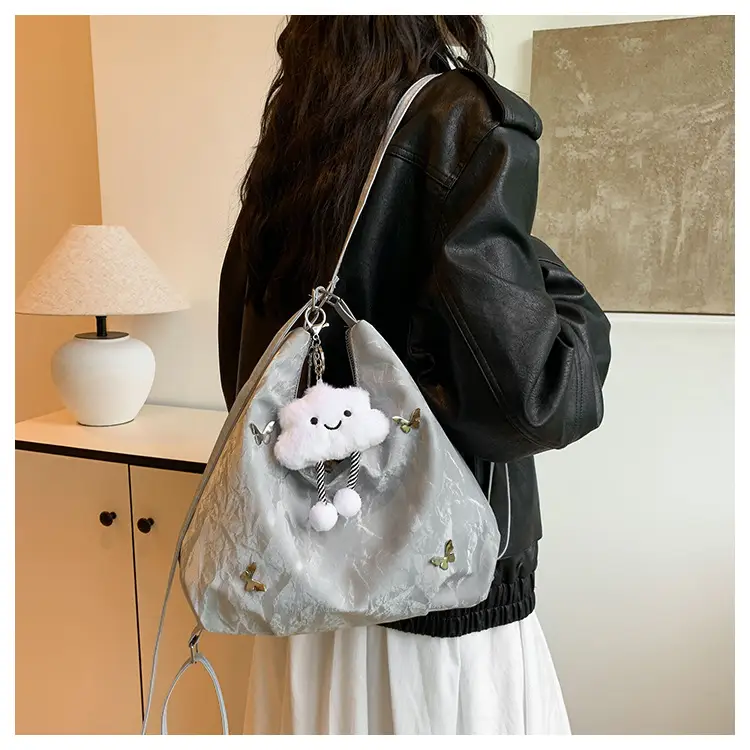 Butterfly Decorative Shoulder Bag 2025 New Fashion — feature 17