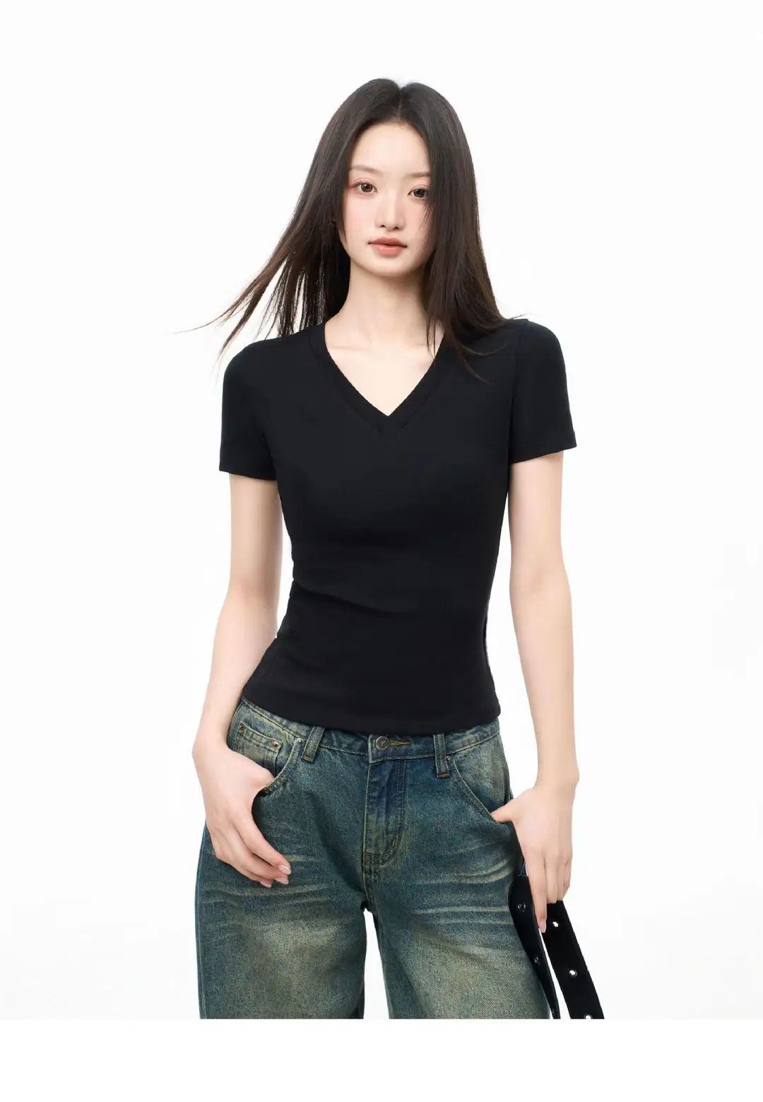 Black V-Neck Short-Sleeved T-Shirt for Women, Summer Slim-Fit Right-Shoulder Base Shirt, Inner Top, 2025 New Style — feature 22