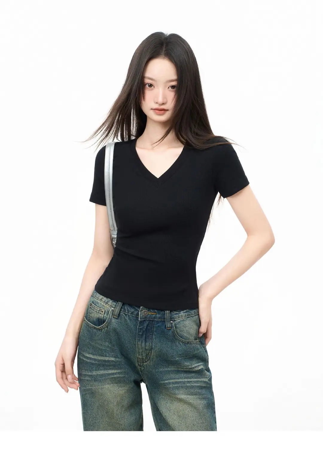 Black V-Neck Short-Sleeved T-Shirt for Women, Summer Slim-Fit Right-Shoulder Base Shirt, Inner Top, 2025 New Style — feature 24