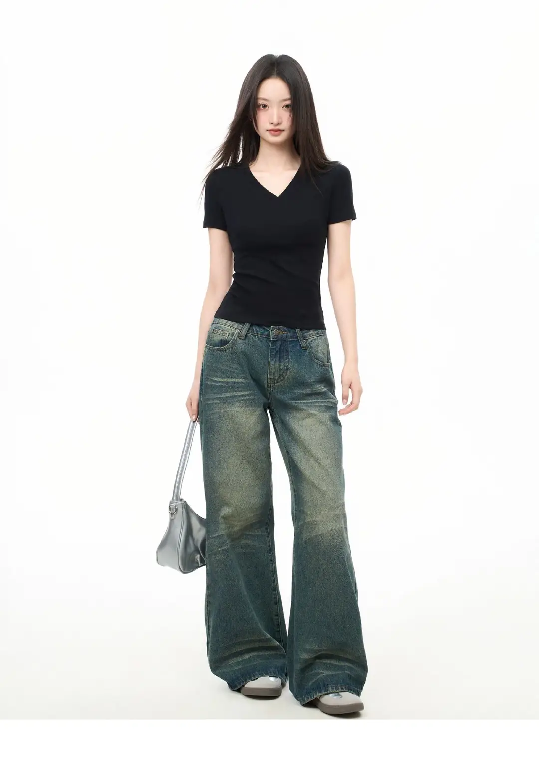 Black V-Neck Short-Sleeved T-Shirt for Women, Summer Slim-Fit Right-Shoulder Base Shirt, Inner Top, 2025 New Style — feature 28