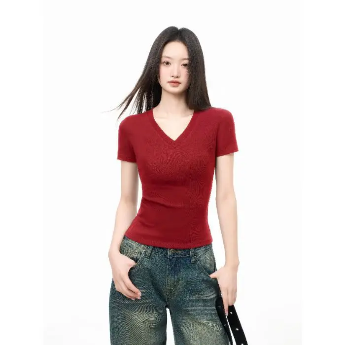Black V-Neck Short-Sleeved T-Shirt for Women, Summer Slim-Fit Right-Shoulder Base Shirt, Inner Top, 2025 New Style