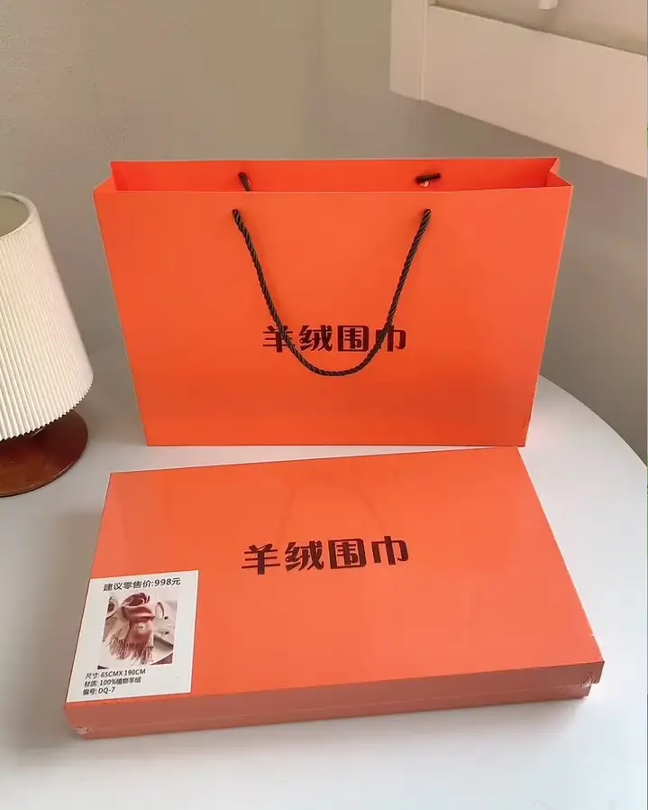 Thickened Cashmere Double-Sided Two-Color Scarf, Fashionable Solid Color Wool Knit Shawl, Gift Box Style Gift — feature 1