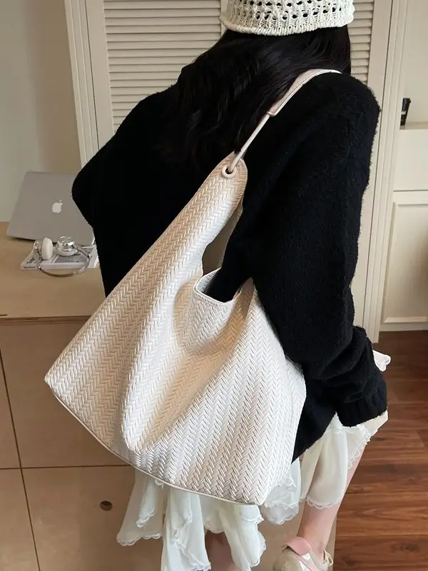 Women's Retro Brown Textured Shoulder Bag 2025 - Image 9