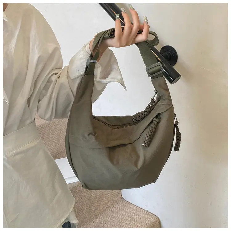 Nylon Crossbody Bag Large Capacity Japanese Style — feature 25