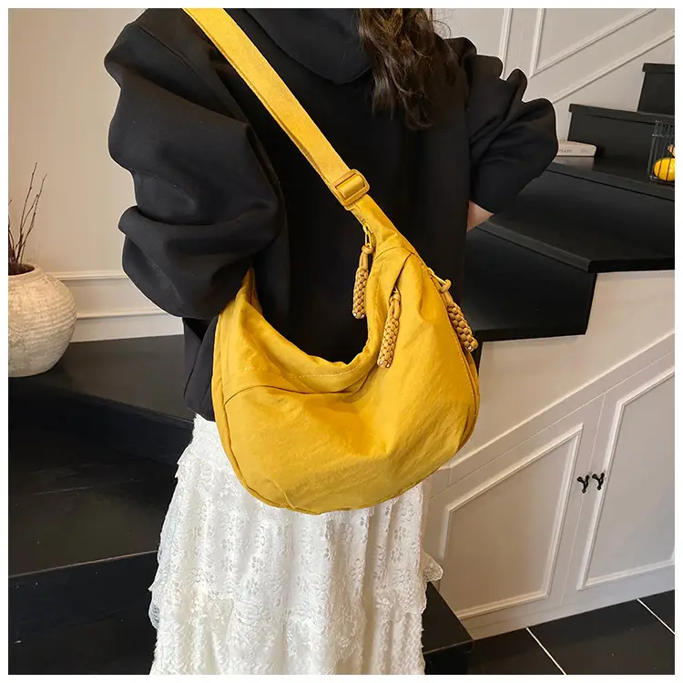 Nylon Crossbody Bag Large Capacity Japanese Style — feature 26