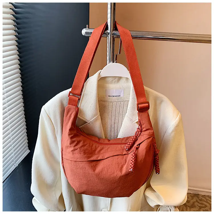 Nylon Crossbody Bag Large Capacity Japanese Style — feature 33
