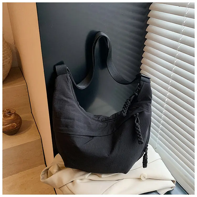 Nylon Crossbody Bag Large Capacity Japanese Style — feature 35