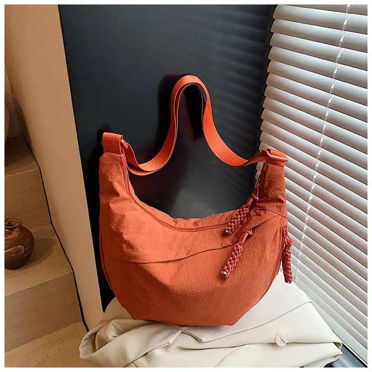 Nylon Crossbody Bag Large Capacity Japanese Style — feature 37