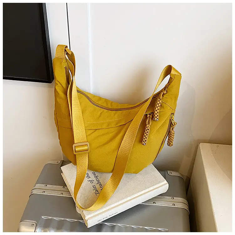 Nylon Crossbody Bag Large Capacity Japanese Style — feature 39