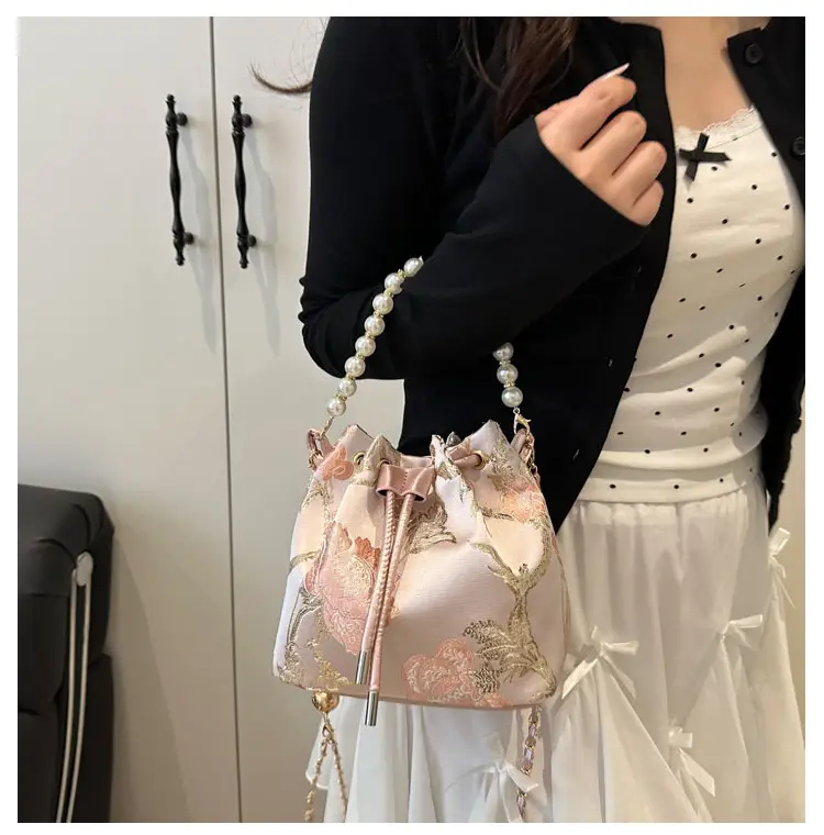 Pearl Embroidered Hand Bag for Women 2025 Summer — feature 14