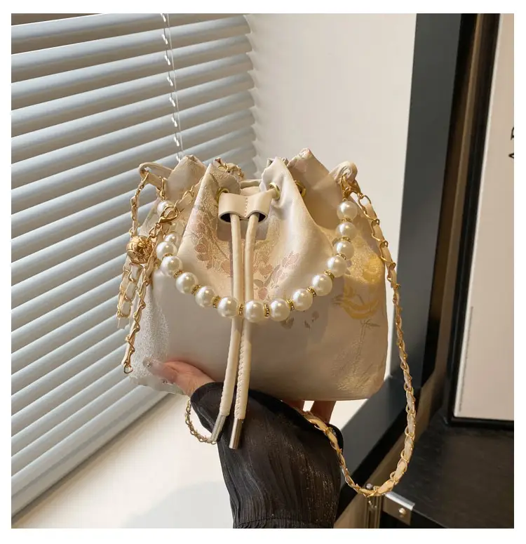 Pearl Embroidered Hand Bag for Women 2025 Summer — feature 22