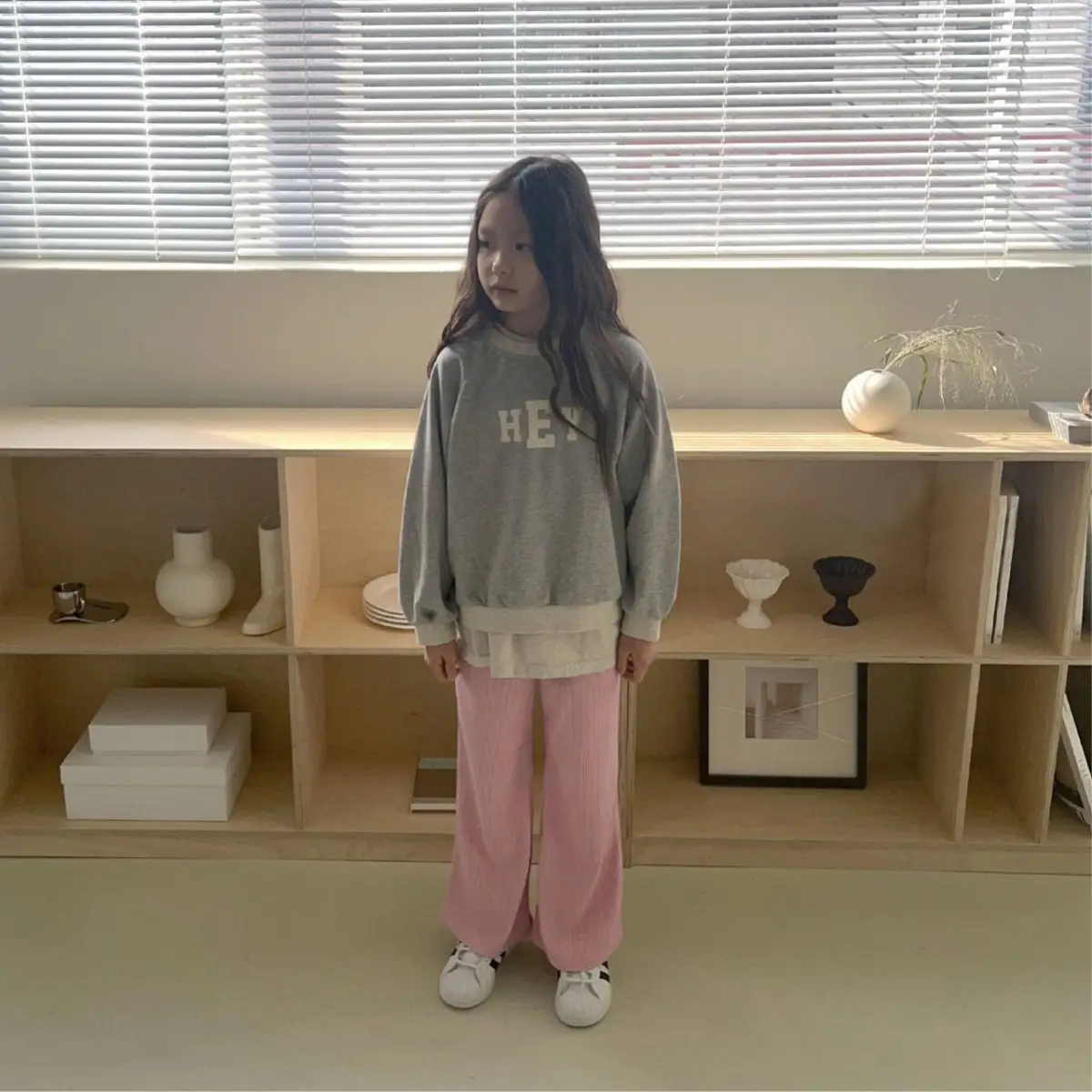 Kids Crew Neck Letter Print Sweatshirt Black — feature 8