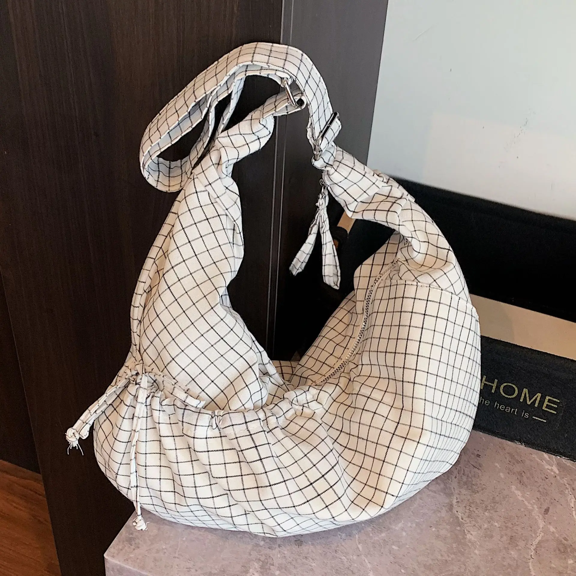 Drawstring Canvas Bag Plaid Design Women's Commuter Bag - Image 6