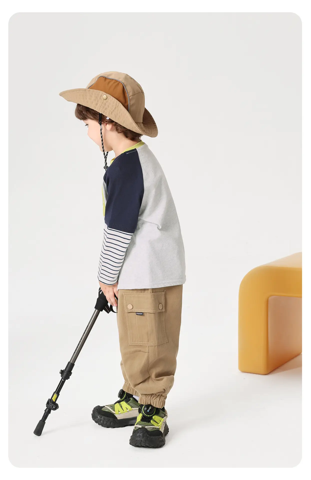 Right-Hand European Style Boys T-Shirt Spring 2026 — feature 19