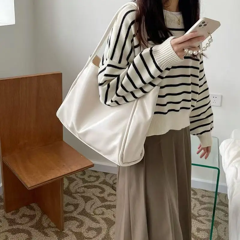 Large Capacity Cross-Border Tote Bag for Women - Image 3