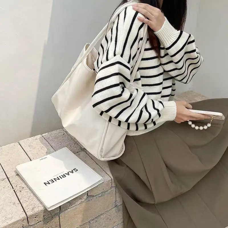 Large Capacity Cross-Border Tote Bag for Women — feature 13