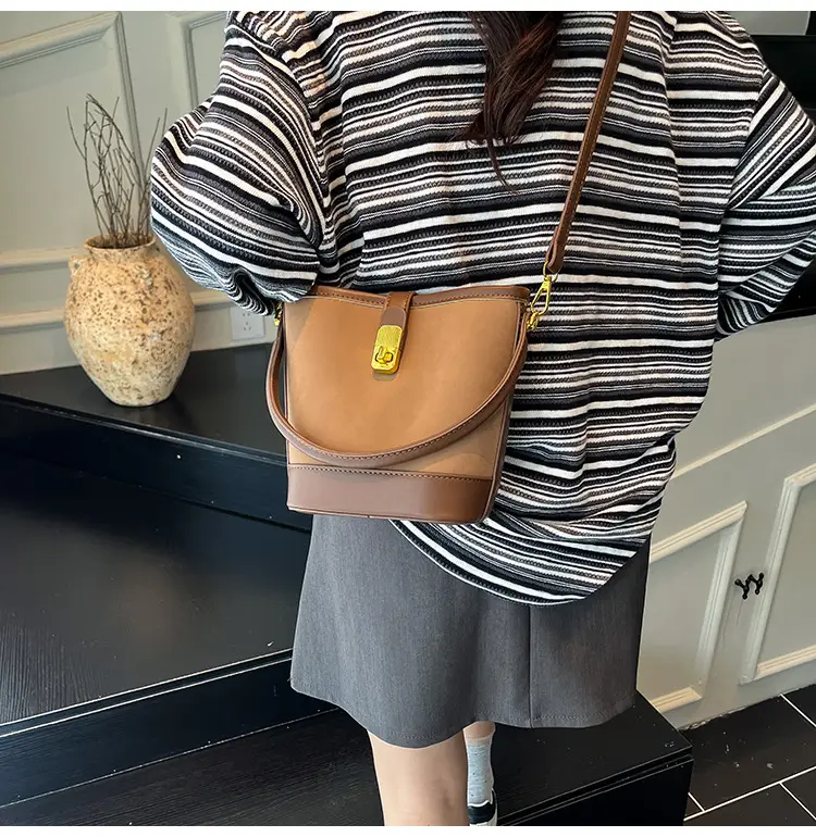 Women's Retro Bucket Bag Brown Leather Shoulder Crossbody — feature 15