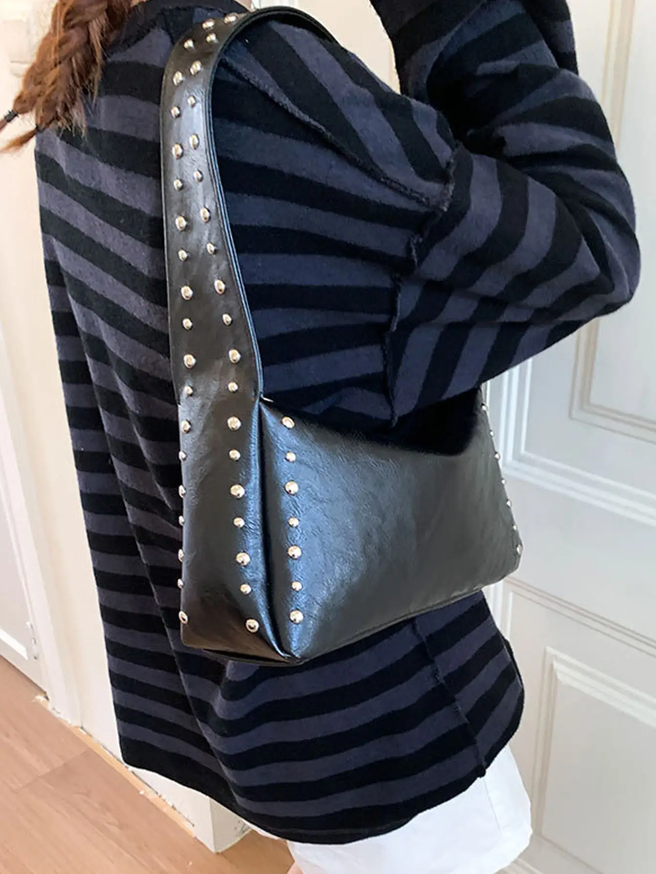 Black Rivet Handbag for Women 2026 Spring Summer