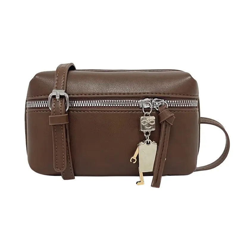 Black High-End Cosmetic Bag for Women - Image 4