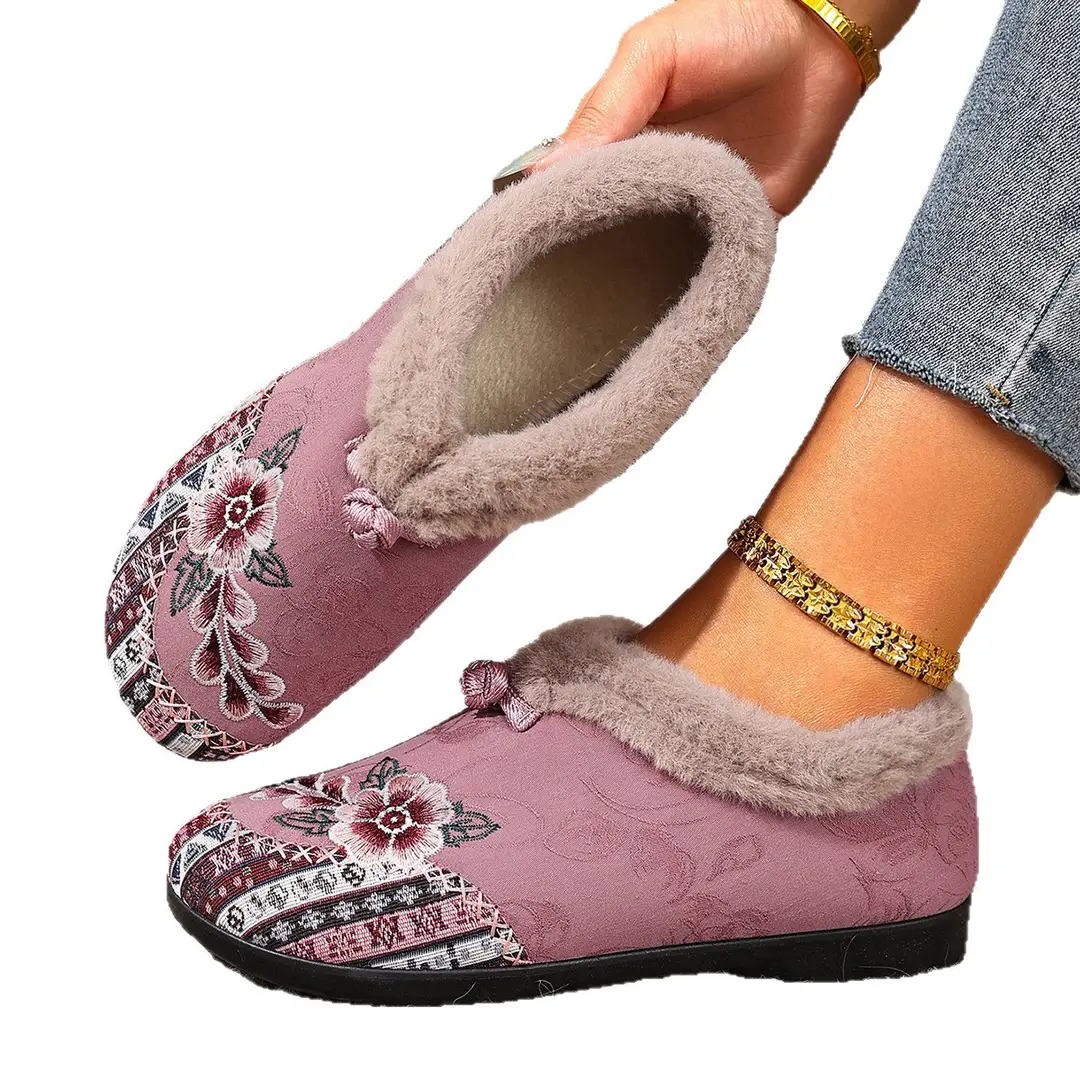 Women's Winter Cotton Shoes, Cold-Resistant, Warm, Lightweight, Slip-On Women's Cotton Shoes, Embroidered Shoes, Soft Soles, Cross-Border Mother's Cotton Shoes for Women - Image 11