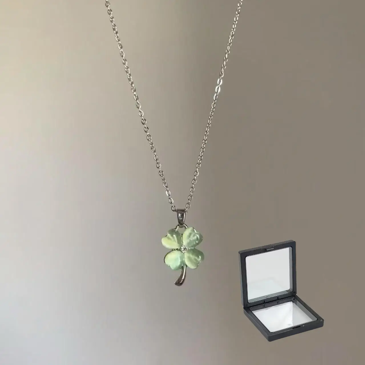 Four-Leaf Clover Lucky Bracelet Set Green Silver - Image 4