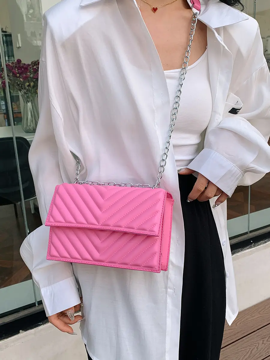 White Quilted Chain Shoulder Bag for Women - Image 5