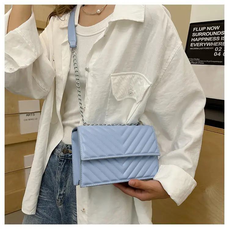 White Quilted Chain Shoulder Bag for Women — feature 22
