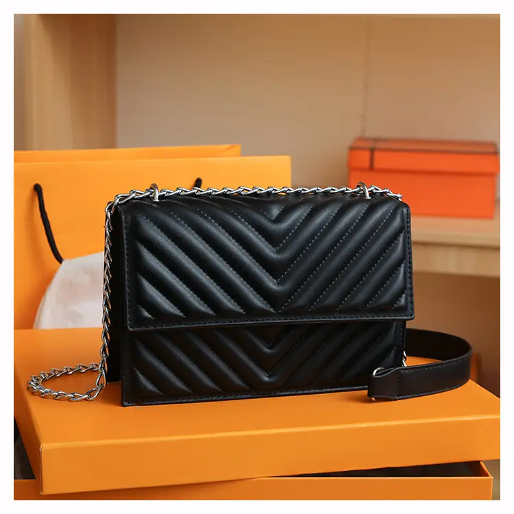 White Quilted Chain Shoulder Bag for Women — feature 43
