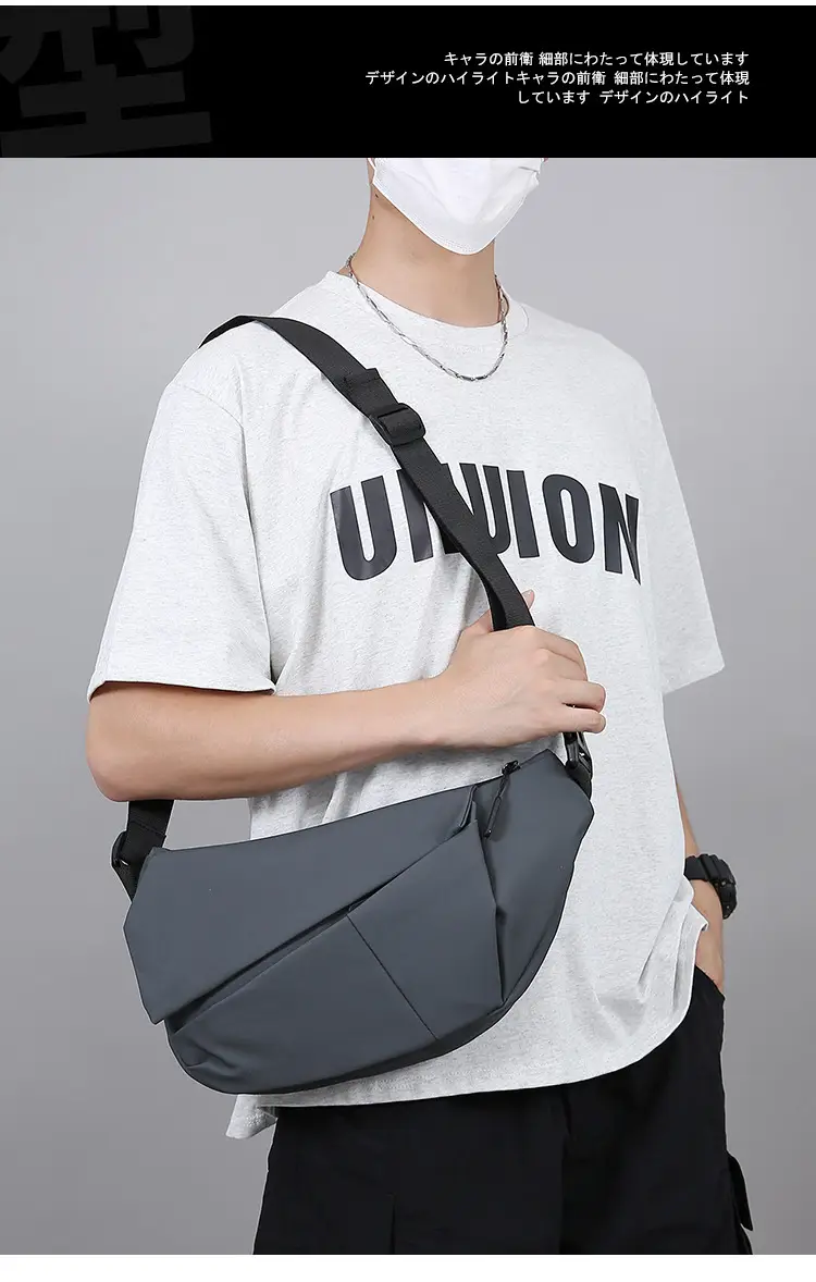Men's Large Capacity Crossbody Bag Lightweight Cycling Bag — feature 18